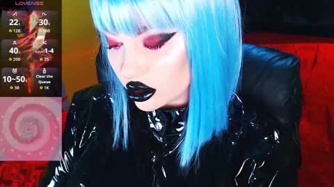 Roxy online show from April 18, 3:14 pm