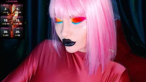 Roxy online show from March 8, 1:36 pm