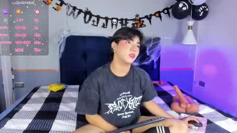 creamy_angelo online show from October 18, 10:25 pm