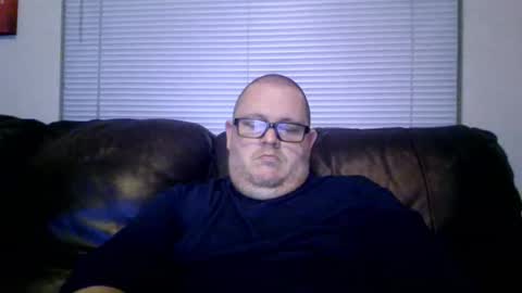 The hopeless romantic online show from February 19, 11:38 am