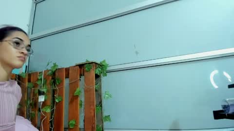 cris_dulce online show from April 1, 5:54 pm