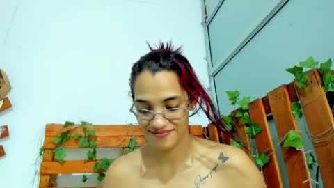 cris_dulce online show from May 11, 12:06 am