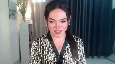 Snapshot of cris_slut08 chatting on October 25, 5:41 am my beautiful cris online show from October 25, 5:41 am