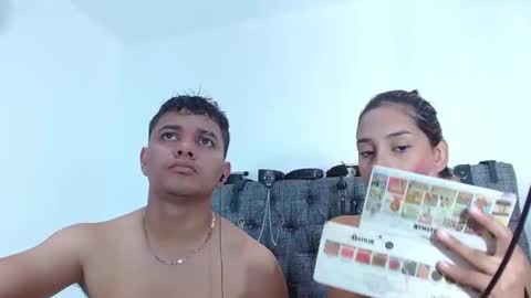 Snapshot of crisandmery chatting on February 25, 2:58 pm CRISANDMERY online show from February 25, 2:58 pm