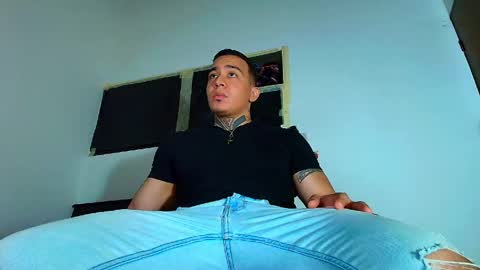 Cristopher online show from April 6, 12:08 am