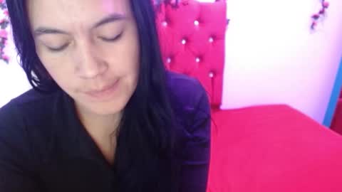 cristal541658 online show from February 26, 4:21 pm