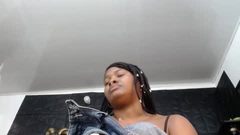 Hanna  online show from October 22, 12:18 pm