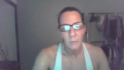 Quartz online show from May 3, 11:33 pm