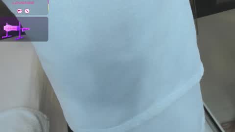 C R I S T I N online show from March 25, 9:54 pm