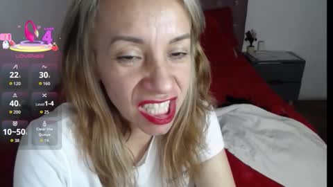 cristina online show from November 18, 4:43 pm