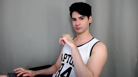 cristopher online show from November 22, 10:51 pm