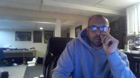 billybasement online show from August 8, 2:21 am
