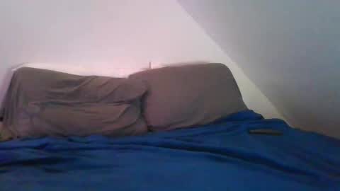 Crush380 online show from December 17, 1:12 am