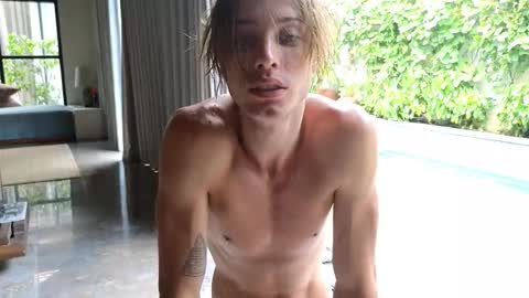 Lin inst lingoodyy online show from February 18, 2:38 am