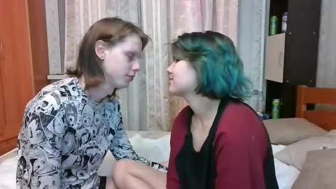 Crystal and Marcl online show from February 13, 11:58 pm