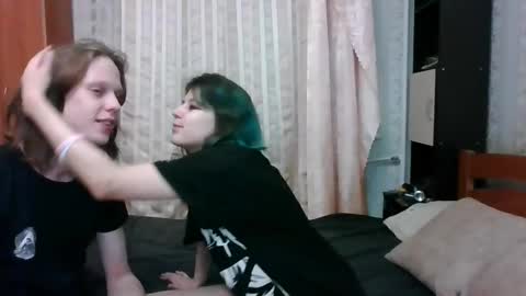 Crystal and Marcl online show from March 8, 6:37 pm