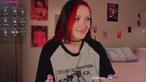 Snapshot of crystalblaze_ chatting on September 30, 9:25 pm Grace online show from September 30, 9:25 pm