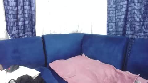 crystaljes online show from February 11, 4:35 pm