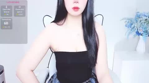 lea online show from March 21, 10:09 am