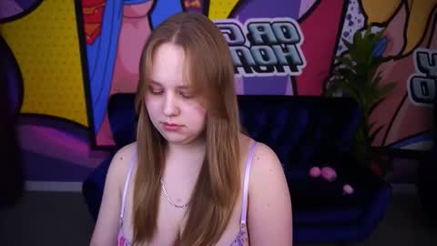 crystallpaws_ online show from November 2, 8:09 pm