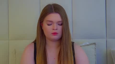 Crystal online show from March 7, 7:41 am