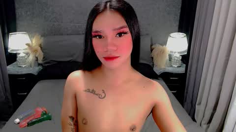 bea takashi  online show from March 4, 9:17 am