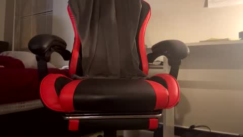 BlacTrojan OF online show from November 15, 6:15 am