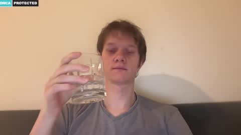 cube93 online show from January 31, 10:40 pm