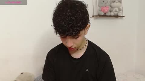 Cuddly online show from February 21, 6:27 am