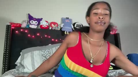 cum2charmxx online show from September 26, 4:31 am