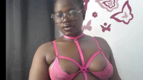 Coco sweet online show from February 7, 1:41 am