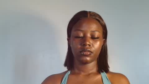 Snapshot of cum_ebony_smile chatting on October 3, 12:13 pm cherry online show from October 3, 12:13 pm