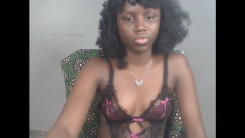 sophie online show from October 15, 5:58 pm