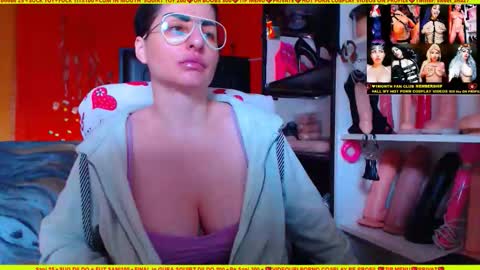 cuminmenowbby online show from September 26, 2:03 pm