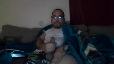 Snapshot of cummachine2022 chatting on October 21, 3:33 am cummachine2022 online show from October 21, 3:33 am