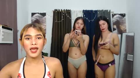 cummer_girlslut online show from March 2, 7:15 am