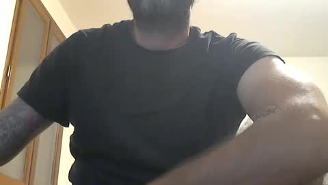 cummincock04 online show from December 23, 7:09 pm