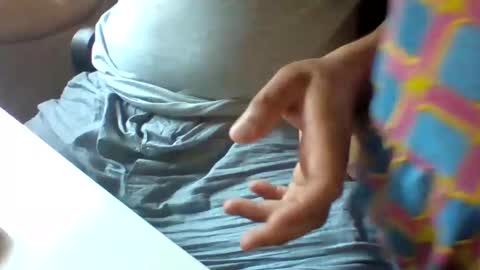 Carl online show from December 14, 1:06 am