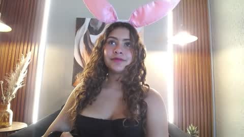 DANI online show from April 5, 2:08 am