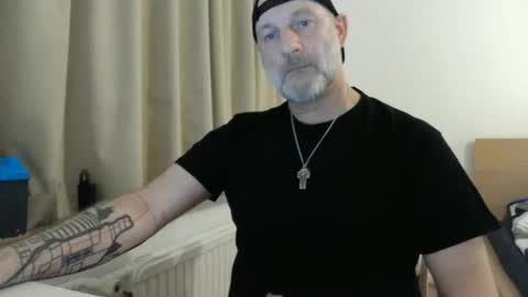 Curman85 online show from March 6, 11:42 pm