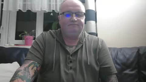 Snapshot of curtus14 chatting on February 25, 8:00 pm curtus14 online show from February 25, 8:00 pm