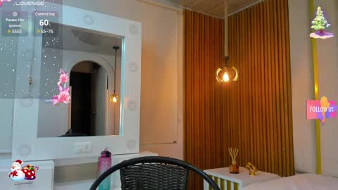  Hanna  online show from December 14, 6:30 pm