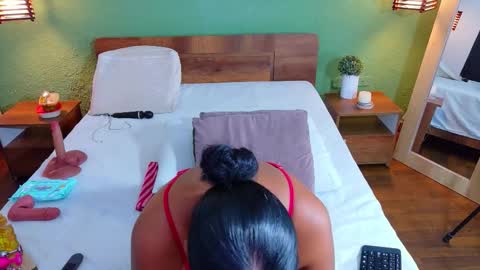 Danna online show from February 26, 7:39 pm