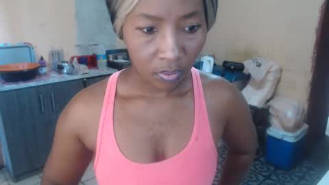 curvypear76x online show from January 20, 7:15 am