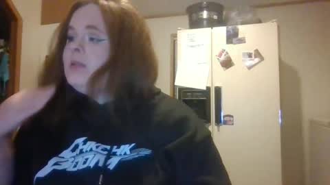 Snapshot of curvyplayday chatting on October 27, 11:38 pm dahlia -kim online show from October 27, 11:38 pm