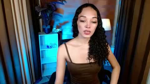 BBY CURLYHANNA online show from June 6, 10:43 am