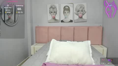   online show from December 3, 10:23 pm