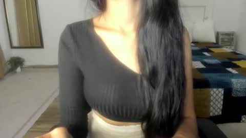 Alisha online show from February 22, 4:09 pm