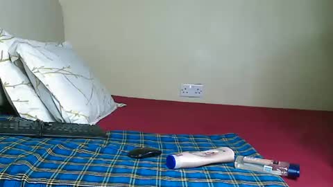 Snapshot of cute_beb2 chatting on February 11, 9:09 am V EE online show from February 11, 9:09 am