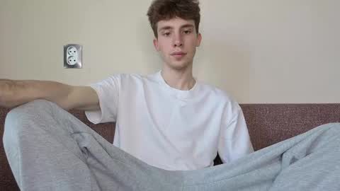 Im Brian online show from June 7, 7:57 am